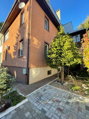 Продам таунхаус, Верхнеозерная ул, 32б, Калининград г, 0 км от города