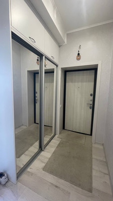 Продам двухкомнатную (2-комн.) квартиру, Дачная ул, 8, Калининград г