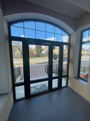 Продам двухкомнатную (2-комн.) квартиру, Дачная ул, 8, Калининград г