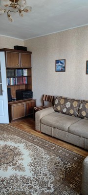 Продам двухкомнатную (2-комн.) квартиру, Вересова ул, 5, Великий Новгород г