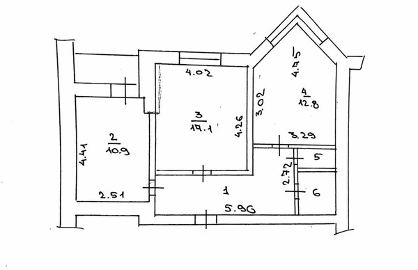 Продам двухкомнатную (2-комн.) квартиру, Вересова ул, 5, Великий Новгород г