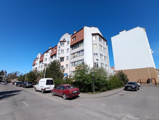 Продам коммерческое помещение 120,1 м2, Добролюбова ул, 48, Калининград г