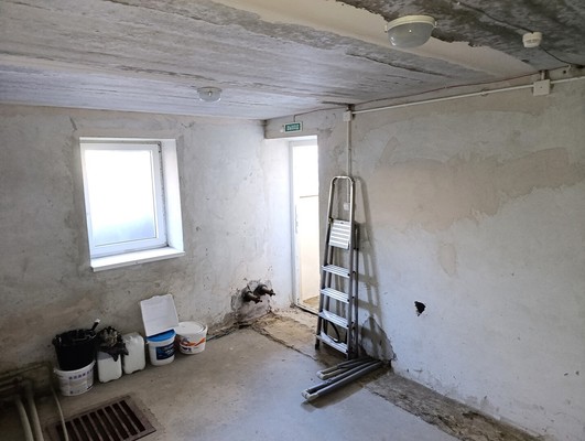 Продам коммерческое помещение 65,1 м2, Добролюбова ул, 48, Калининград г