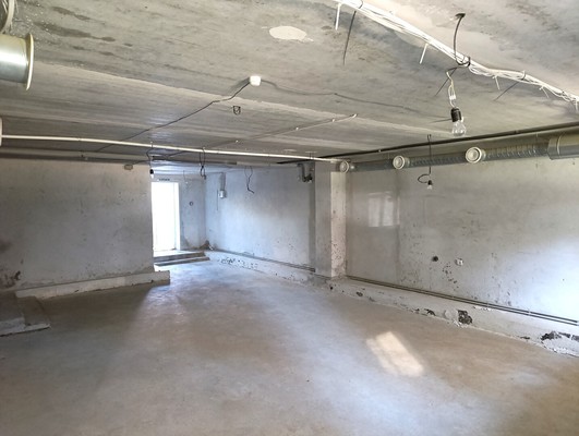 Продам коммерческое помещение 65,1 м2, Добролюбова ул, 48, Калининград г