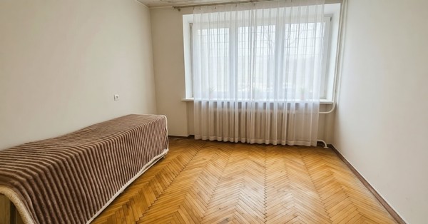Продам однокомнатную (1-комн.) квартиру, Витебский пр-кт, 83а, Санкт-Петербург г