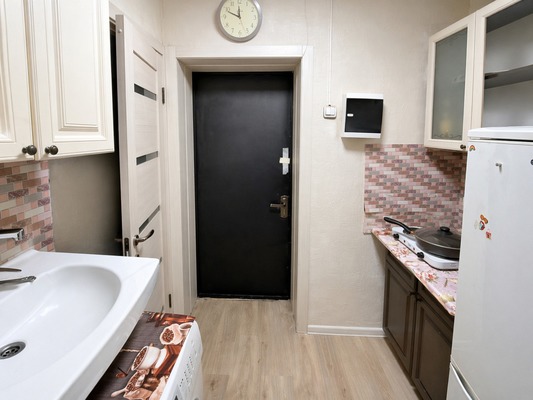 Продам однокомнатную (1-комн.) квартиру, Ленина ул, 25а, Апрелевка г