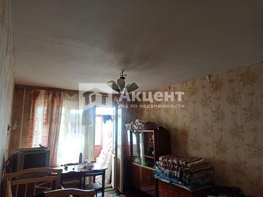 Продам двухкомнатную (2-комн.) квартиру, Владимирская ул, 18, Кохма г