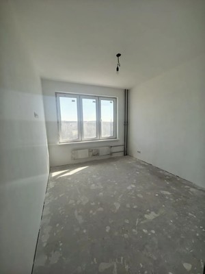 Продам трехкомнатную (3-комн.) квартиру, Центральный (Купелинка мкр) кв-л, 7, Сапроново д