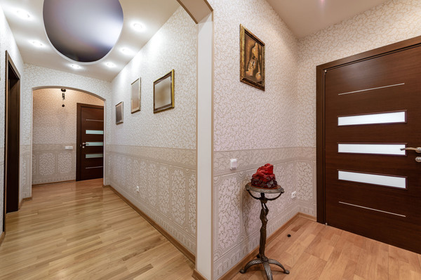 Продам многокомнатную квартиру, Тореза пр-кт, 95а, Санкт-Петербург г