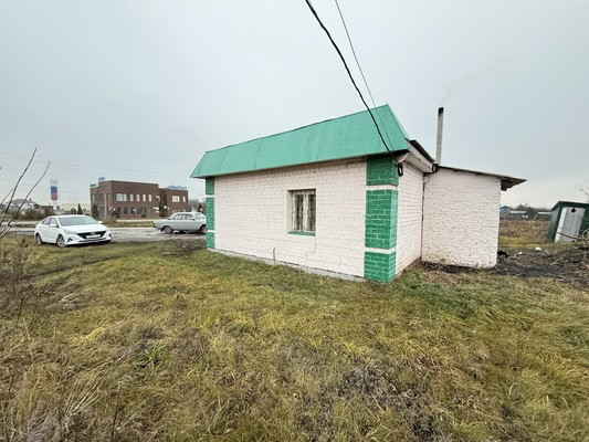 Продам торговое помещение 36,5 м2, Молодежная ул, Хреновое с