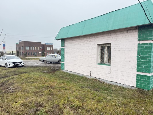 Продам торговое помещение 36,5 м2, Молодежная ул, Хреновое с