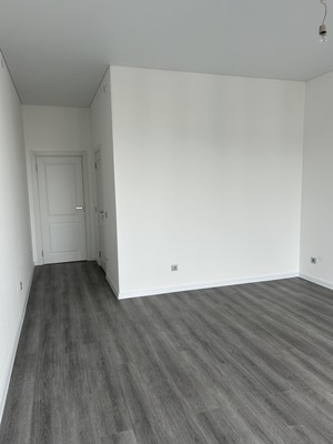 Продам трехкомнатную (3-комн.) квартиру, Кубинская ул, 76к1, Санкт-Петербург г