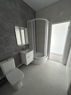 Продам трехкомнатную (3-комн.) квартиру, Кубинская ул, 76к1, Санкт-Петербург г