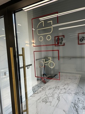 Продам трехкомнатную (3-комн.) квартиру, Кубинская ул, 76к1, Санкт-Петербург г