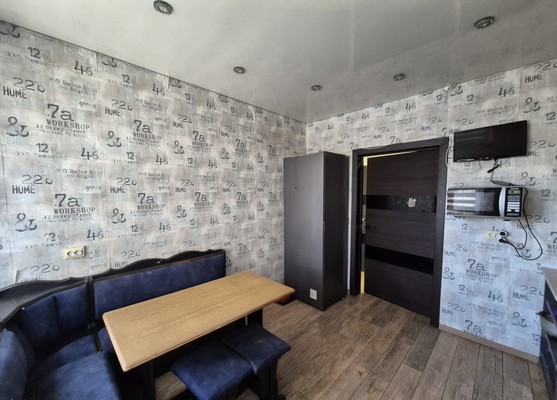 Продам двухкомнатную (2-комн.) квартиру, Щедринская ул, 30, Новороссийск г