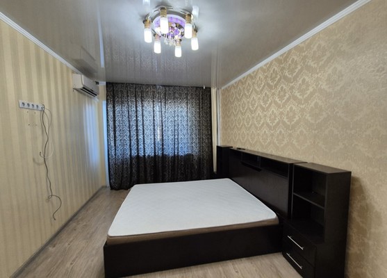 Продам двухкомнатную (2-комн.) квартиру, Щедринская ул, 30, Новороссийск г
