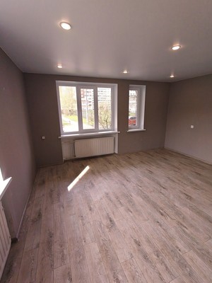 Продам однокомнатную (1-комн.) квартиру, Красных Партизан ул, 14, Колпино г