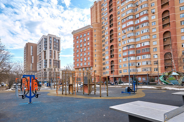 Продам двухкомнатную (2-комн.) квартиру, Борисовская ул, 1, Москва г