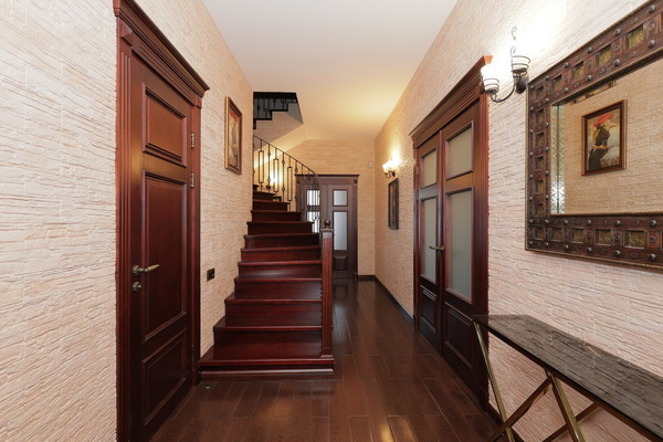 Продам дом, Чехова ул, Ханты-Мансийск г, 0 км от города