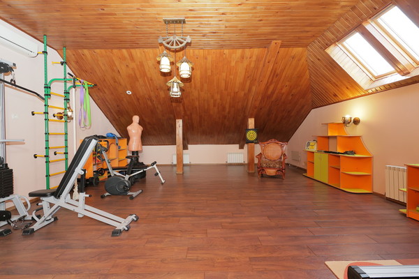 Продам дом, Чехова ул, Ханты-Мансийск г, 0 км от города