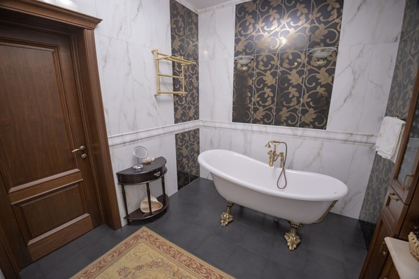 Продам дом, Чехова ул, Ханты-Мансийск г, 0 км от города