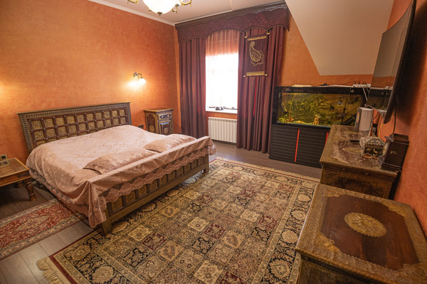 Продам дом, Чехова ул, Ханты-Мансийск г, 0 км от города