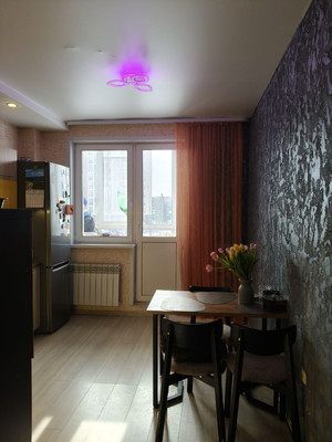 Продам однокомнатную (1-комн.) квартиру, Строителей ул, 123, Ханты-Мансийск г