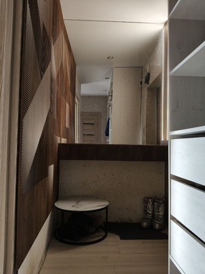 Продам однокомнатную (1-комн.) квартиру, Строителей ул, 123, Ханты-Мансийск г