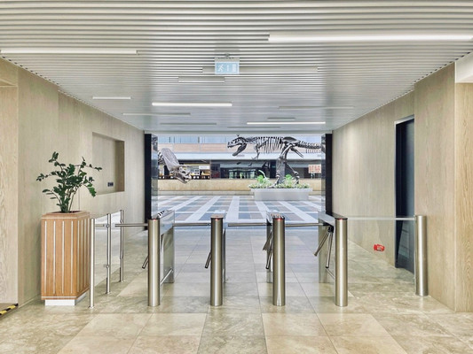 Продам ресторан 1 165 м2, Горбунова ул, 2, Москва г