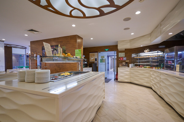 Продам ресторан 1 165 м2, Горбунова ул, 2, Москва г