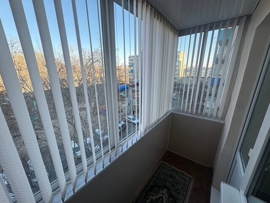 Продам трехкомнатную (3-комн.) квартиру, Победы пр-кт, 18, Комсомольск-на-Амуре г