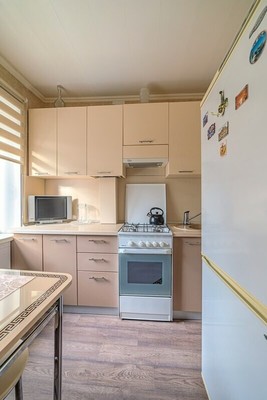 Продам трехкомнатную (3-комн.) квартиру, Беляева ул, 6, Пенза г
