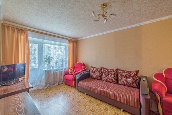 Продам трехкомнатную (3-комн.) квартиру, Беляева ул, 6, Пенза г