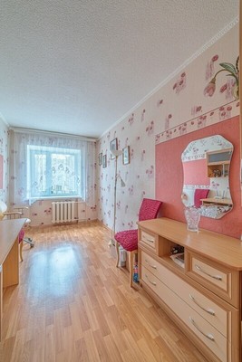 Продам трехкомнатную (3-комн.) квартиру, Беляева ул, 6, Пенза г
