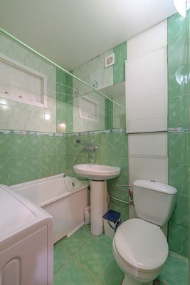 Продам трехкомнатную (3-комн.) квартиру, Беляева ул, 6, Пенза г
