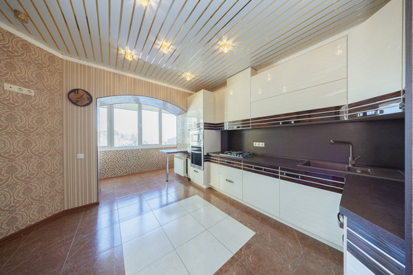 Продам двухкомнатную (2-комн.) квартиру, Ромашина ул, 58к2, Белые Берега рп