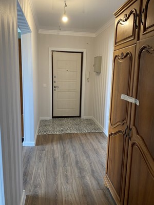 Продам трехкомнатную (3-комн.) квартиру, Севастопольский пр-кт, 18, Москва г