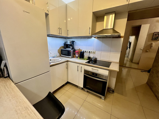 Продам однокомнатную (1-комн.) квартиру, Еременко ул, 100/70, Ростов-на-Дону г