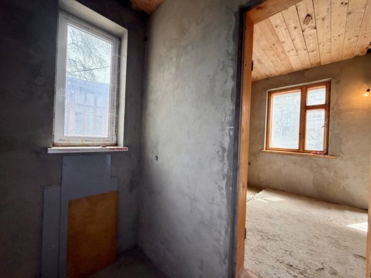 Продам двухкомнатную (2-комн.) квартиру, Жуковского ул, 21, Симферополь г