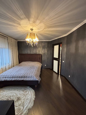 Продам трехкомнатную (3-комн.) квартиру, Мира ул, 17/6, Чехов г