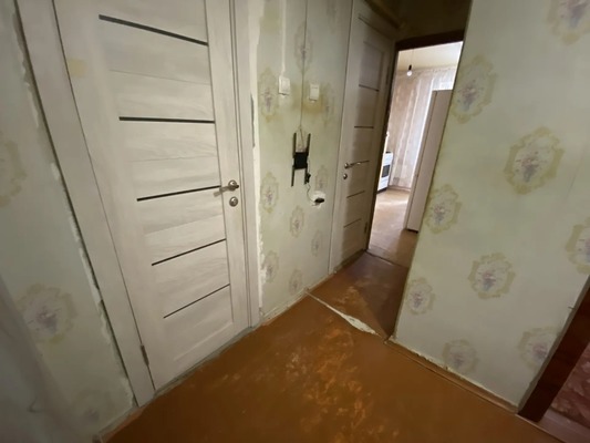 Продам двухкомнатную (2-комн.) квартиру, Ефремова ул, 111, Армавир г