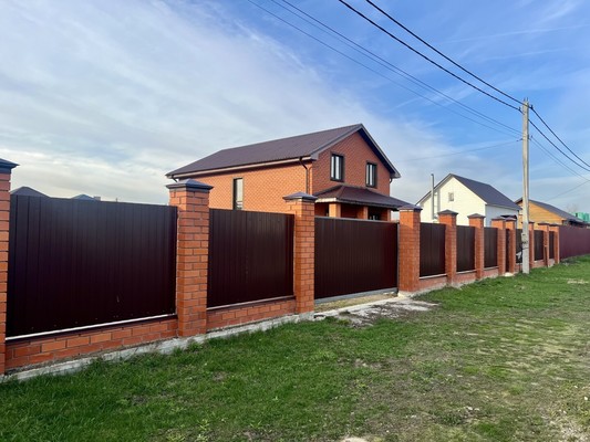 Продам дом, Сиреневая ул, 3, Дубровичи с, 0 км от города