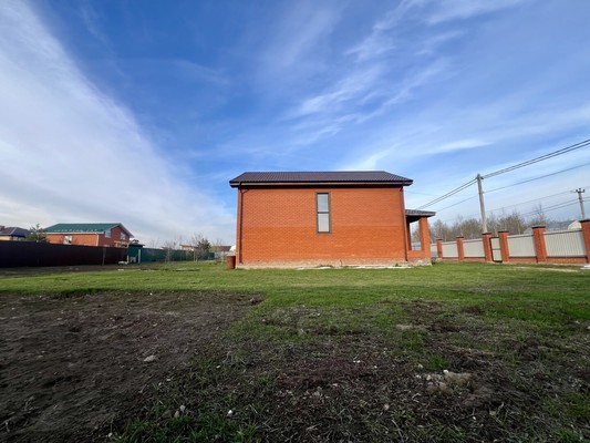 Продам дом, Сиреневая ул, 3, Дубровичи с, 0 км от города