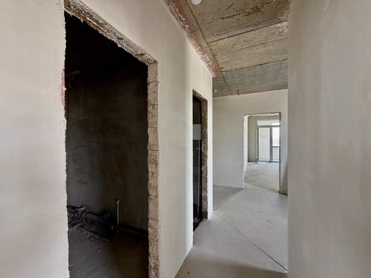 Продам трехкомнатную (3-комн.) квартиру, Александра Суворова пр-кт, 105, Симферополь г