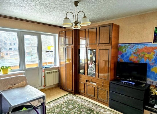 Продам однокомнатную (1-комн.) квартиру, Фирсова ул, 18, Рязань г