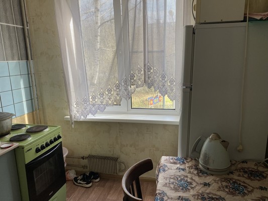 Продам двухкомнатную (2-комн.) квартиру, Борисовский проезд, 8к2, Москва г