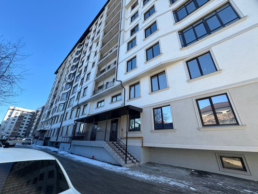 Продам двухкомнатную (2-комн.) квартиру, Атажукина ул, 11, Нальчик г