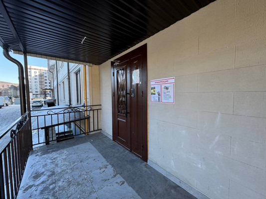 Продам двухкомнатную (2-комн.) квартиру, Атажукина ул, 11, Нальчик г