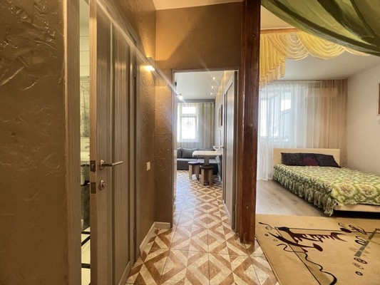 Продам однокомнатную (1-комн.) квартиру, Батурина ул, 199, Симферополь г