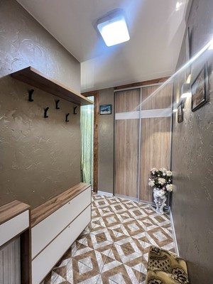 Продам однокомнатную (1-комн.) квартиру, Батурина ул, 199, Симферополь г